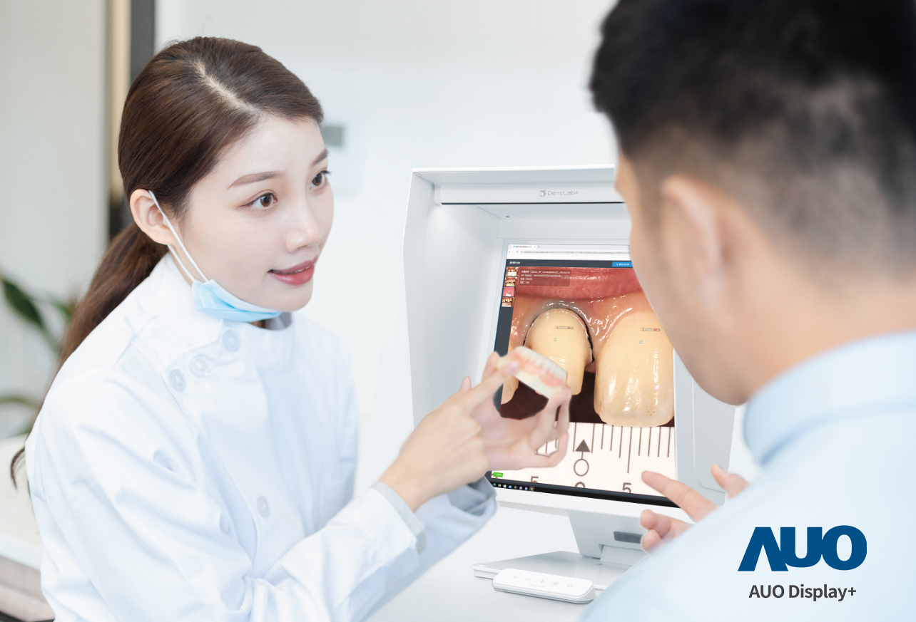 達擎積極投入牙科領域，瞄準牙技所數位轉型趨勢，與成軍滿周年的子公司原色口腔數位，展現智慧牙技整合方案的落地成果，加速推動牙科與假牙製作流程數位化